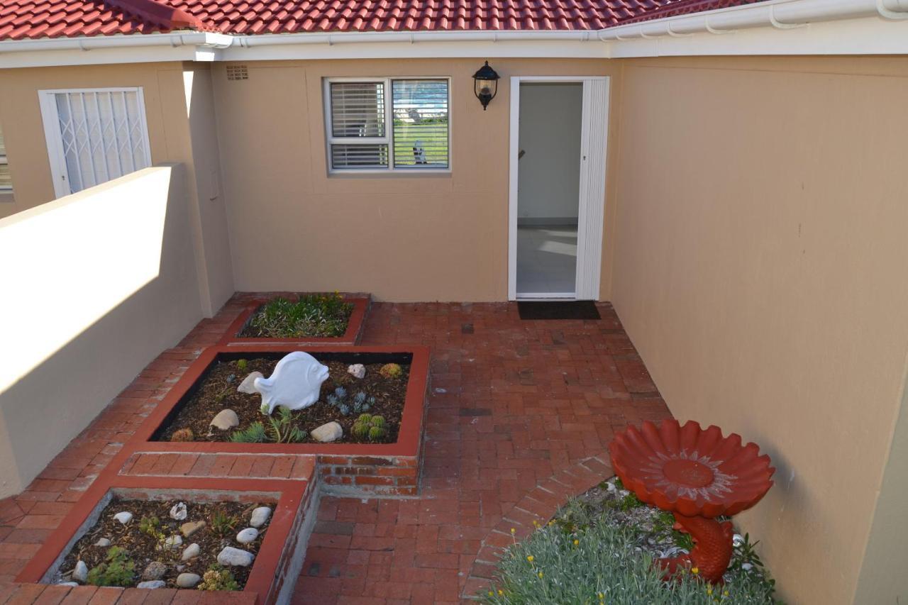 Hermanus Beach Club Exterior foto
